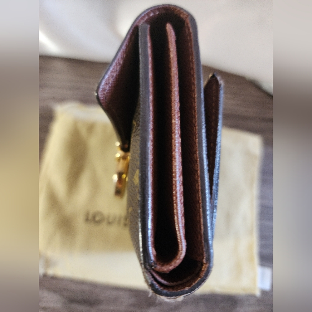 Louis Vuitton Monogram Black and Gold Wallet - Picture 15 of 16